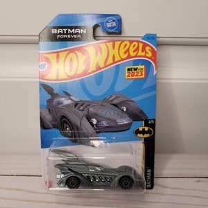 FREE with Purchase NWT Hot Wheels Batman Forever Batmobile Gray Die Cast